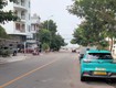 Giá rẻ   nhà mặt tiền đường 10m5 phùng hưng, dt 88m2  ...