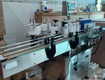 Máy dán nhãn decal chai tròn tự động, máy dán tem nhãn decal tự động,...