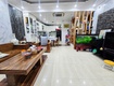 Nhà đẹp hoàng hoa thám   5 tầng   mặt tiền 5.1m ...