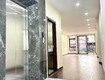 Tôi cho thuê nhà mới, hai cửa đi ,vỉa hè, 114m2 5t, chùa láng...