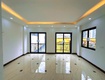 Bán nhà phố hoàng quốc việt 51m2 x 5 tầng, ô tô đỗ cửa, sổ...