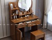 Bàn trang điểm gỗ sồi màu nâu trầm hiện đại tinh tế
