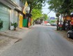 Nhà dân xây, mặt phố kinh doanh sầm uất, dòng tiền tốt, giá tốt 
