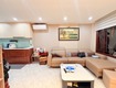 Bán nhà lạc long quân dt40m2, 5 tầng, mặt tiền 4m, 3 p. ngủ, gần...