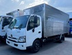 Xe tải hino xzu720l thùng kín có sẵn giao ngay