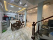 Cho thuê nhà mặt phố văn cao, 4 ngủ khép kín, dt: 70m2. 