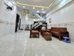 5.5 tỷ   hxh   80m    ngang gần 5m, nở hậu 6.8m.p.10, quang...