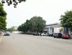 long biên giờ toàn đất 1x tỷ/m2  mà vẫn còn lô 68m  ô tô vào đất...