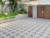 So Sánh Các Loại Gạch Lát Sân Vườn Chống Trơn Phổ Biến 