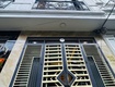 5 tỷ 5 có nhà 32m lô góc ngõ thông 10m...