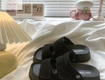 Thanh Lịch Và Dễ Phối Đồ Với Sandal Cao Gót Quai Chéo Màu Đen 