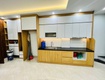 khâm thiên 33m    6 tầng thang máy   full nội thất mới kính koong...