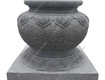 Chân đá tảng xanh đen   vững chắc, tinh xảo, tôn lên giá trị công trình 