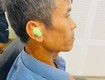 Đeo máy trợ thính có bị điếc nặng hay phụ thuộc hơn không 