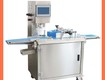Máy dập khuôn bánh trung thu tạo hình đều đẹp