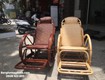 Ghế bập bênh mây thư giãn cho người già