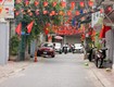 Bán nhà mặt ngõ 82 vũ chí thắng   ô tô đỗ cửa, kinh doanh tốt 