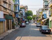 Cận vách nguyễn tri phương quận 10   nhà 5 tầng kiên cố   trước nhà...