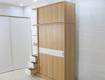Tủ Áo Lùa Kịch Trần Gỗ MDF Màu Vàng Phối Trắng 