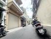 Duy nhất 1 nhà bán   mặt tiền kd đ.huyền quang, quận 1   giá tốt...