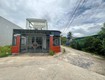Cần bán 327m2 nhà 1 tấm ngay góc 2 mặt tiền đường xe hơi 
