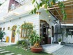 Cho thuê villa sân vườn full nội thất cao cấp có bồn tắm đường vạn kiếp giá 20...