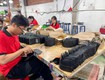 Tìm nguồn ví da bò ổn định cho đại lý và nhà phân phối