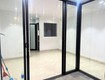Cho thuê nhà nguyên căn nguyễn văn cừ  sát phố 30m 6 tầng thang máy 11tr/tháng 