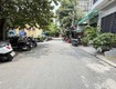 Bán nhà mặt tiền võ oanh    giao nguyễn gia trí  d2 , 8,6x17m, cấp...