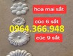 Hoa cúc chấm sắt mẫu hoa trang trí dễ phối 
