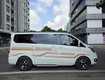 Cần bán ford tourneo limousine màu trắng, nâng cấp nhiều tiện nghi, phù hợp gia...
