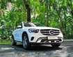 2 Xe Mercedes GLC200 mới 100 hỗ trợ lên đến 330.000.000 VND