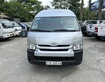 Bán xe 16 chỗ toyota hiace nhập nhật 2.5 máy xăng,đời 2016