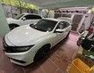 1 Bán  Honda Civic RS đăng ký tháng 4/2020  mới hết bảo hành được 4 tháng .