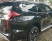 Lên đời mình bán xe Pajero mua hãng còn mới tinh