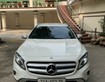 2 Chính chủ bán xe Mercedes Benz GLA200 2014