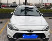 3 Chính chủ bán xe Hyundai i20 active 2017 trắng còn mới - Giá : 410 triệu.