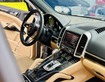 1 Porsche Cayenne model 2017