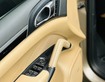 2 Porsche Cayenne model 2017