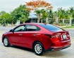 1 Hyundai accent 1.1 AT 2022