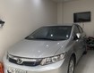 9 Gia đình cần bán xe Honda civic đk tháng 9/2013, tư nhân chính chủ.