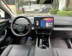 3 Chính chủ bán xe Vinfast VF8 eco màu trắng sx 2022