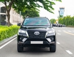 Bán xe Toyota Fortuner 2023, số tự động, máy dầu, màu đen.