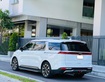 4 Bán xe Kia Carnival 2023 Signature 2.2D dầu, màu trắng.