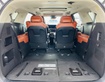 6 Bán xe Kia Carnival 2023 Signature 2.2D dầu, màu trắng.