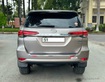3 Bán xe Toyota Fortuner 2.4L 4x2 AT 2023, màu đồng.