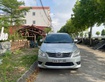 Tôi cần bán chiếc xe ô tô Toyota Innova 2.0E màu bạc