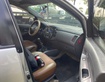 5 Tôi cần bán chiếc xe ô tô Toyota Innova 2.0E màu bạc