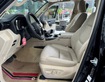 5 Bán Toyota Land Cruiser LC300 màu đen, Nội thất kem, sản xuất 2024.