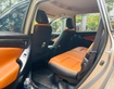4 Gia đình tôi cần bán chiếc xe ô tô Toyota Innova 2.0E màu xám vàng 2020